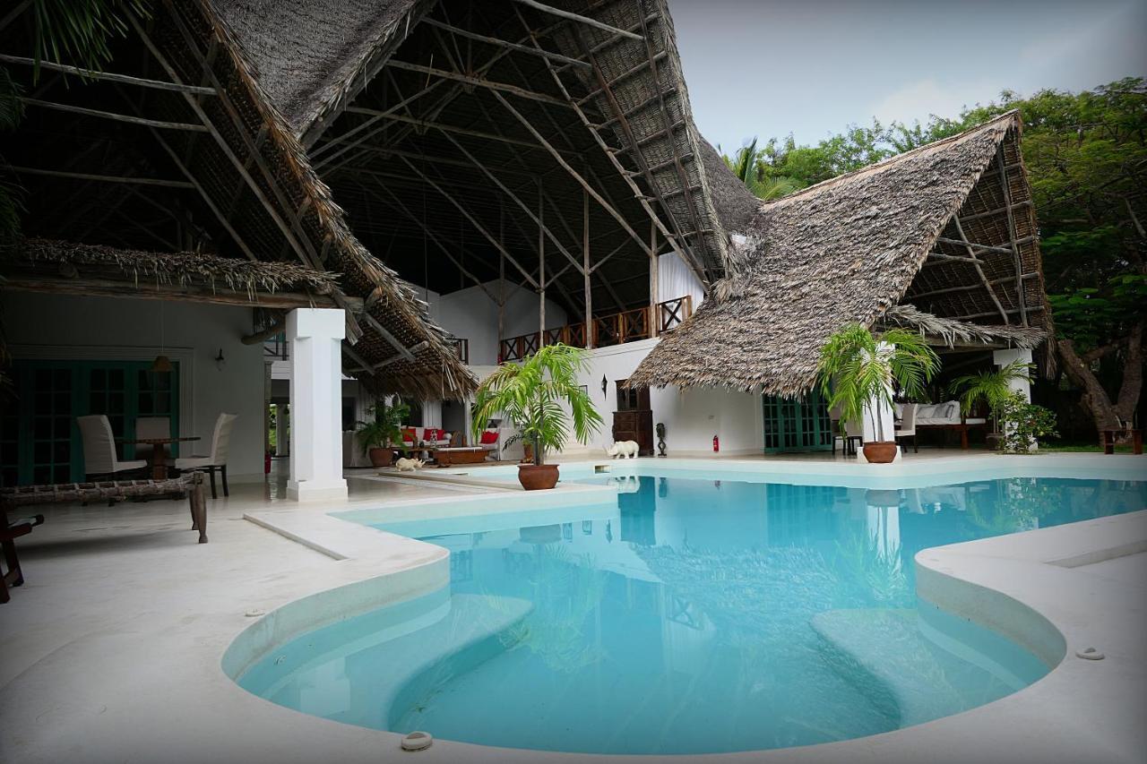 Nyumba Ya Paka Boutique Hotel Малинди Экстерьер фото